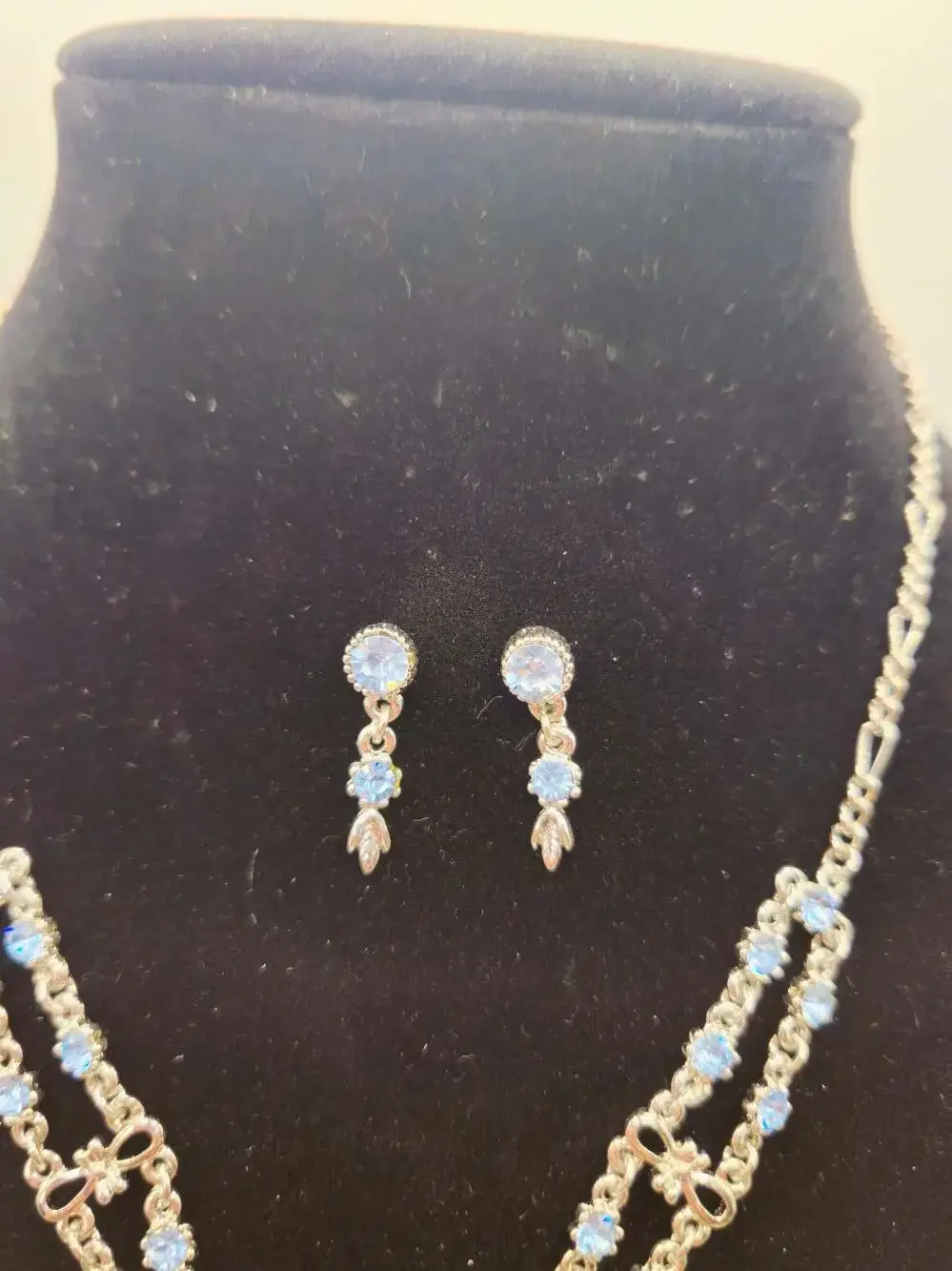 VTG Silver Tone Butterfly Y-Drop Set